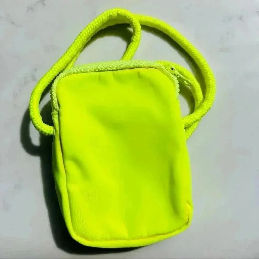 Urban Outfitters nwot pet